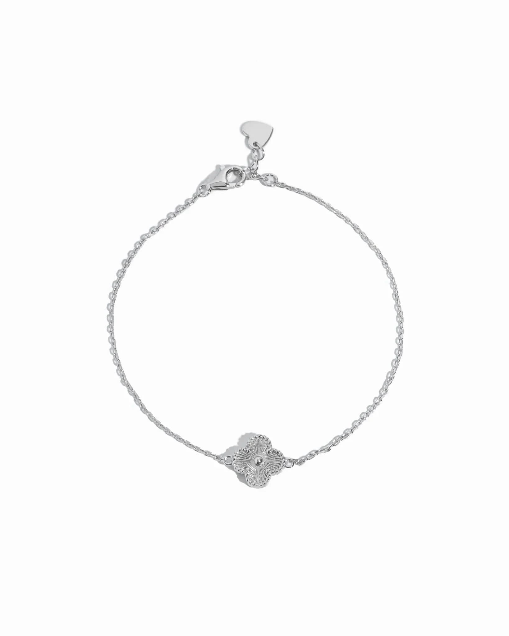 Dahlia Single Four Leaf Clover Bracelet