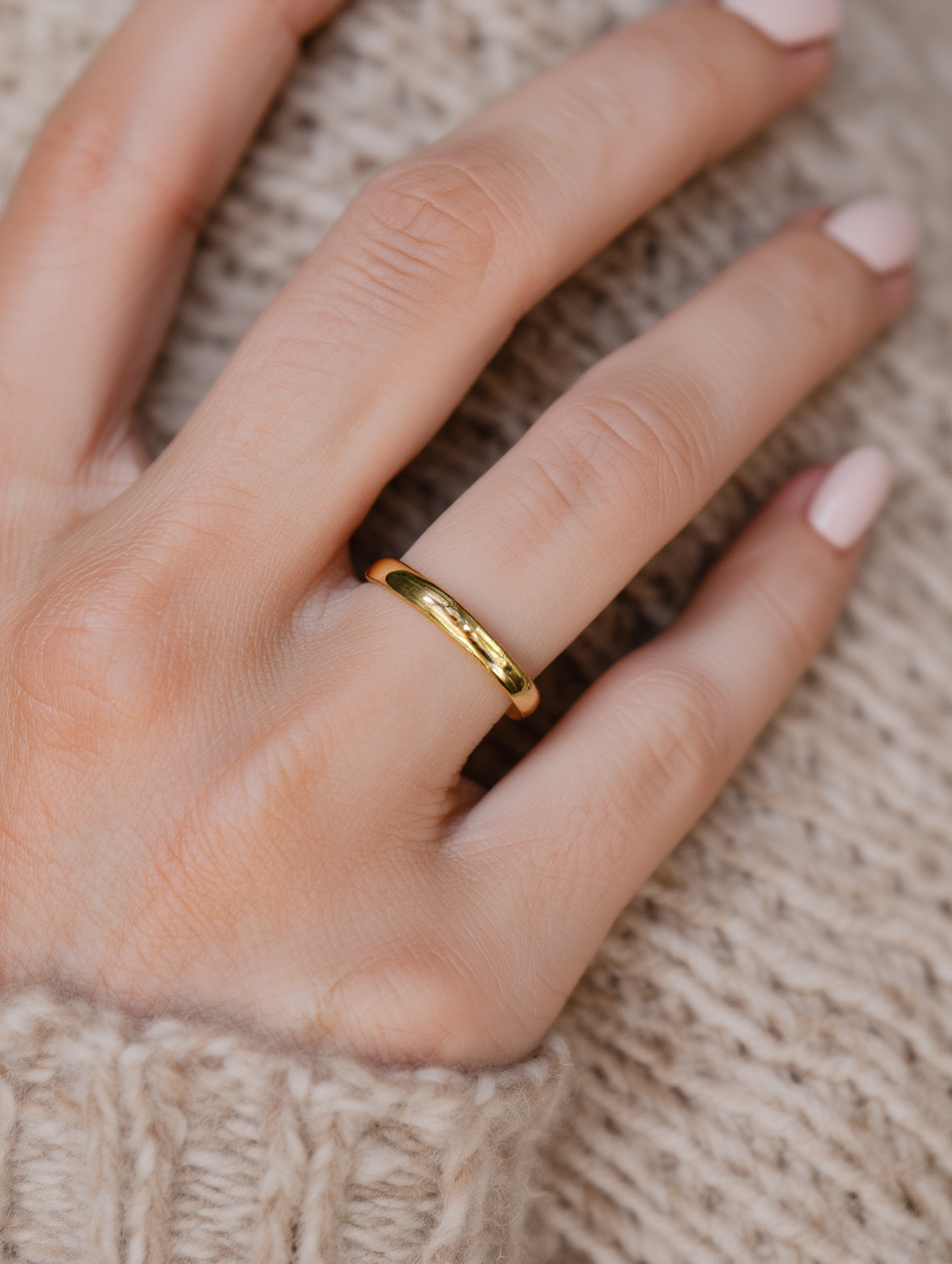 Phoebe Ring - Gold