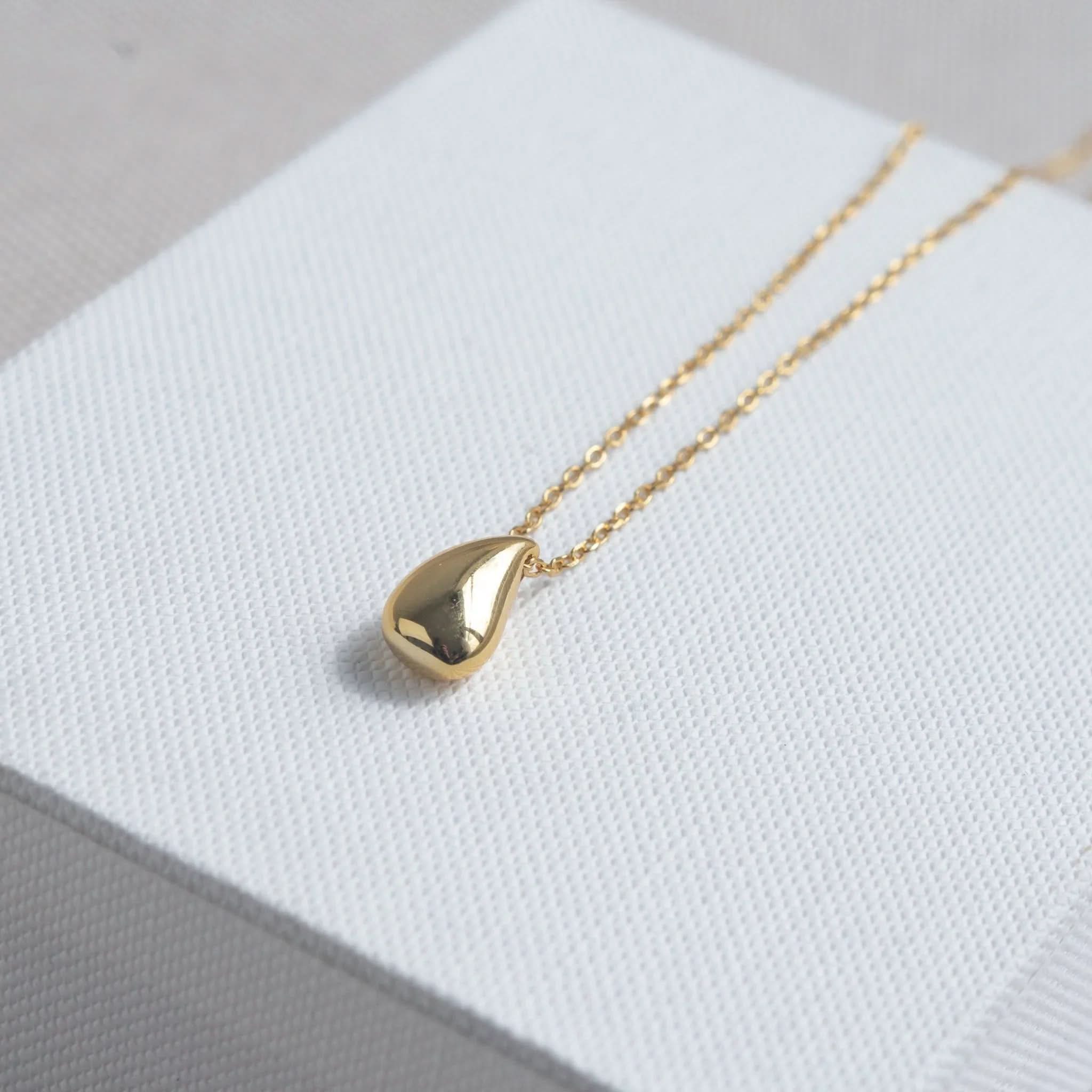 Drop Necklace