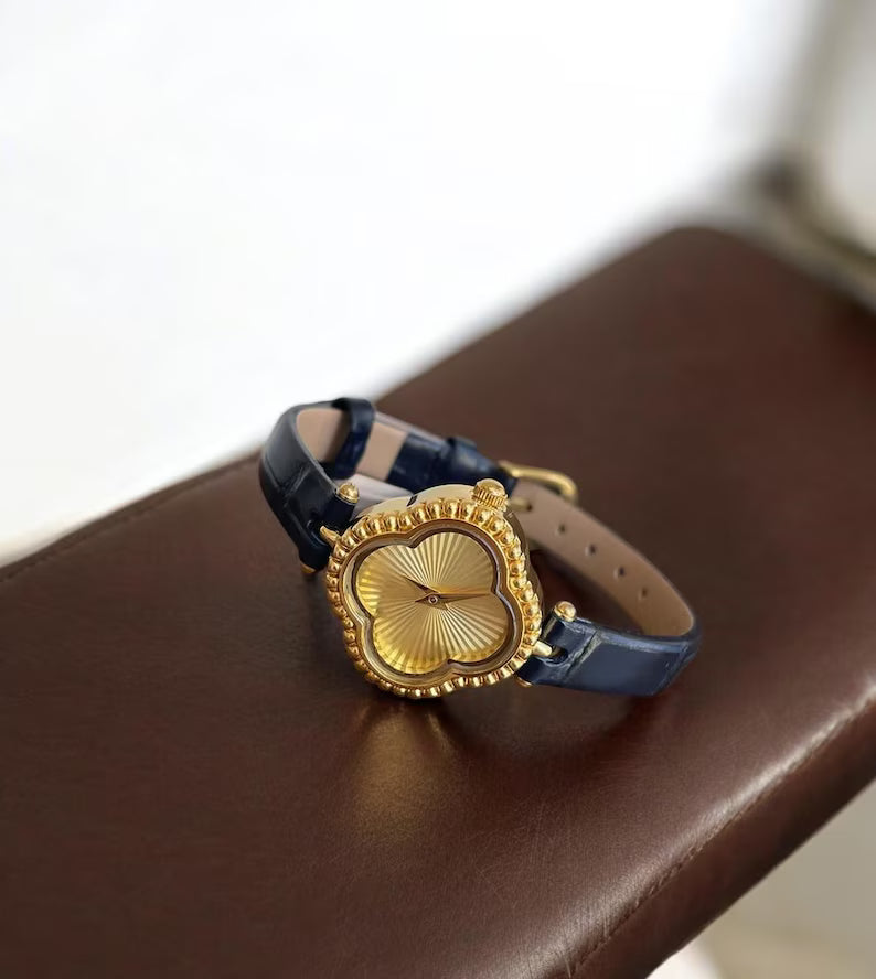 Clover Watch
