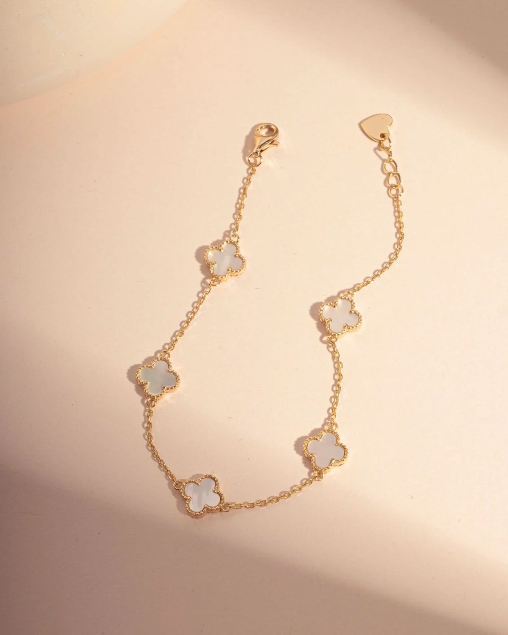 Mother of Pearl Clover Bracelet