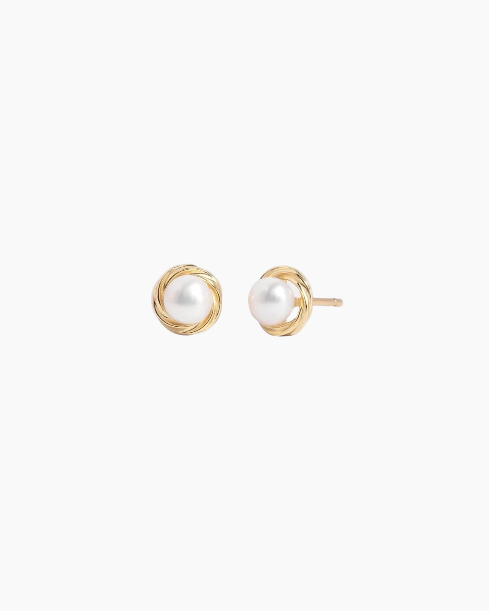 Pearl Button Studs